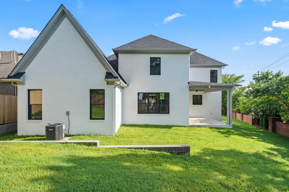 This home seen from outside